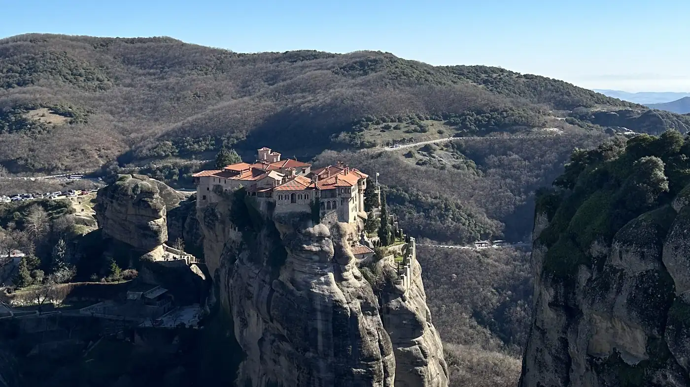 Meteora in a 360° Virtual Tour: What Actually Exists and What Is Missing